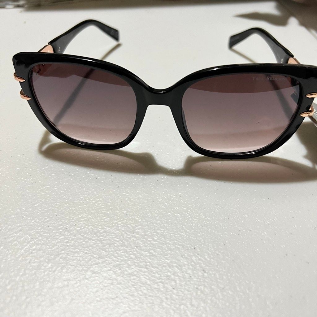 Nwt True Religion Logo Black And Gold Oversized Cat Eye Fashion Retro Sunglasses